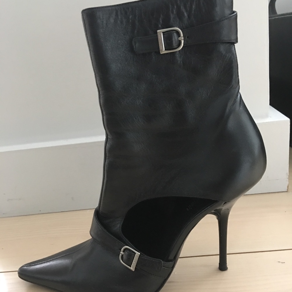 💖 Calvin Klein Collection stiletto boots